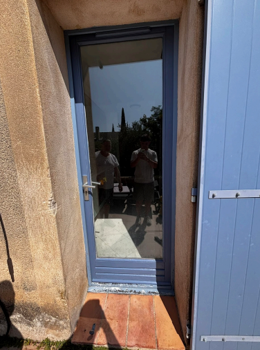 Porte sur mesure dans le Vaucluse